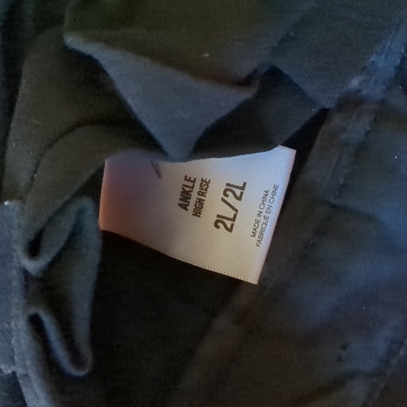 Paper bag pants - Picture 4 of 6